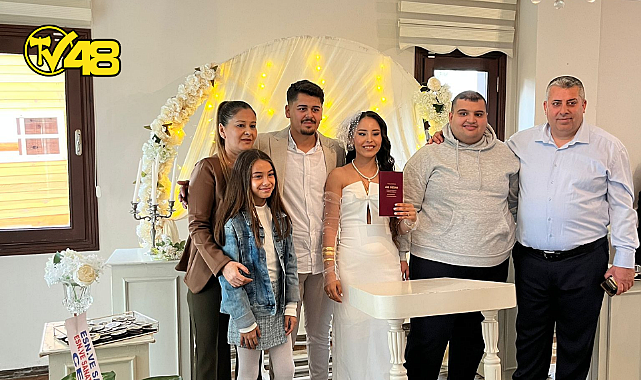 MİLAS&#039;IN SEVİLEN ESNAFLARINDAN MEHMET ÇARPANALI&#039;NIN OĞLU BATUHAN ÇARPANALI İLE KADER ALDAĞ&#039;IN NİKAH TÖRENİ YAPILDI