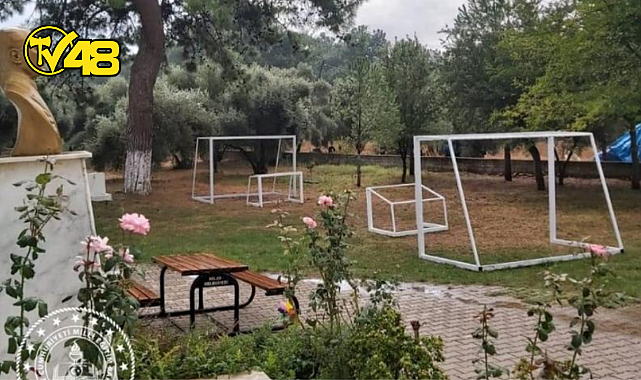 MUĞLA&#039;DA OKUL BAHÇELERİNE OYUN ALANLARI KURULUYOR