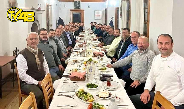 MUĞLASPOR VE YATAĞANSPOR YÖNETİMİ, PAZAR GÜNÜ OYNANACAK MAÇ ÖNCESİ YEMEKTE BİR ARAYA GELDİLER