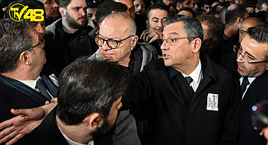 CHP GENEL BAŞKANI ÖZEL'E ŞEHİT CENAZESİNDE TEPKİ! "ÖZGÜR DIŞARI" SLOGANLARI ATILDI