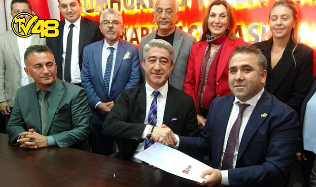 MARMARİS BELEDİYE BAŞKANI MEHMET OKTAY, ADAY ADAYLIĞI BAŞVURUSUNU YAPTI