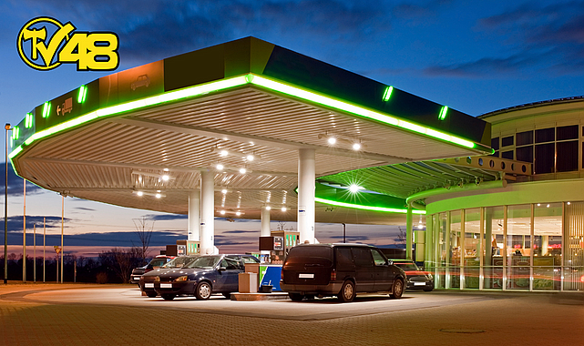 ARAÇ SAHİPLERİNİ ÜZEN HABER! BENZİNE ZAM GELİYOR