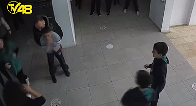 NEFES BORUSUNDA YİYECEK KALAN ÖĞRENCİYİ ÖĞRETMENİ "HEİMLİCH MANEVRASI" İLE KURTARDI