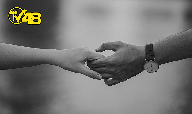 AŞKI SEVMEMİZİN NEDENLERİ VE AŞKIN YARARLI ETKİLERİ...