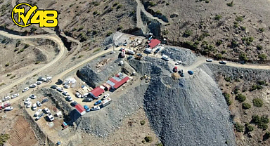 ELAZIĞ'DA TOPRAK ALTINDA KALAN TÜM İŞÇİLER KURTARILDI