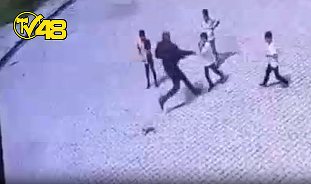 BELEDİYE PERSONELİ, 23 NİSAN&#039;DA KUTLAMALARINDA ÇOCUK TEKMELEDİ