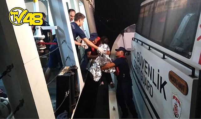 BODRUM&#039;DA GÖÇMENLERİ TAŞIYAN BOT ALABORA OLDU, 2 KİŞİ BOĞULDU