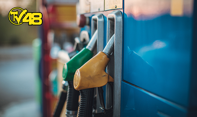 BU GECE YARISINDAN İTİBAREN BENZİNE 1 LİRA 37 KURUŞ, MOTORİNE İSE 1 LİRA 24 KURUŞ İNDİRİM GELMESİ BEKLENİYOR