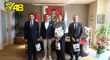 KONSOLOSLARDAN BAŞKAN MANDALİNCİ'YE ZİYARET