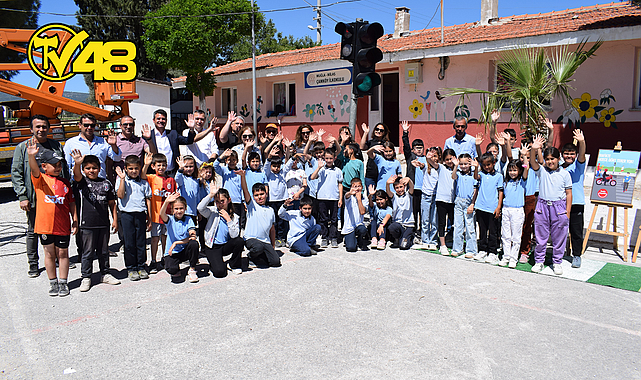 YENİKÖY KEMERKÖY ENERJİ, TRAFİK VE İLK YARDIM HAFTASI&#039;NDA GELECEĞİN SÜRÜCÜLERİ OLAN ÇOCUKLAR İÇİN TRAFİK EĞİTİMİ VERDİ