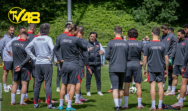 SAHNE BİZİM ÇOCUKLARIN!