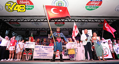 ULUSLARARASI HALİKARNAS HALK DANSLARI VE MÜZİK FESTİVALİ COŞKUYLA KUTLANDI