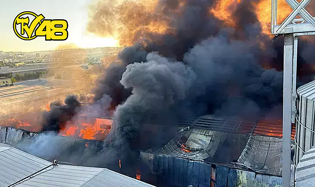 GAZİANTEP&#039;TE FABRİKA YANGINI! ALEVLER BİR ANDA SARDI
