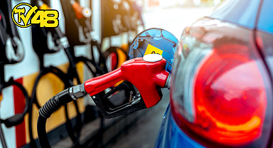 AKARYAKITTA YİNE FİYATLAR DEĞİŞTİ! BİRİ ARTTI DİĞERİ AZALDI