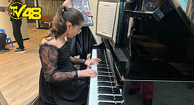 FİRUZAN GÜMÜŞKAPTAN VE ÖĞRENCİLERİNDEN BODRUM’DA PİYANO DİNLETİSİ