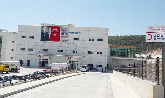 Milas&#039;da 2 Yaşındaki Bir Bebek Balkondan Düşerek Yaralandı