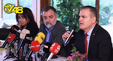 VALİ DR. İDRİS AKBIYIK,10 OCAK ÇALIŞAN GAZETECİLER GÜNÜ NEDENİYLE BASIN MENSUPLARIYLA BULUŞTU