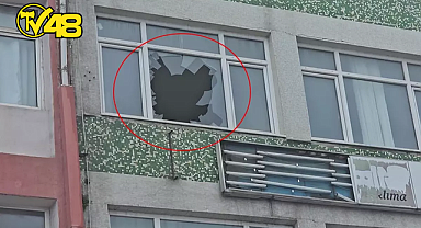 DÖVDÜKLERİ ARKADAŞLARINI CAMDAN ATIP ÖLDÜRDÜLER