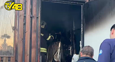 MİLAS OTOGAR KAVŞAĞINDA ELEKTRİK SEBEBİYLE YANGIN ÇIKTI