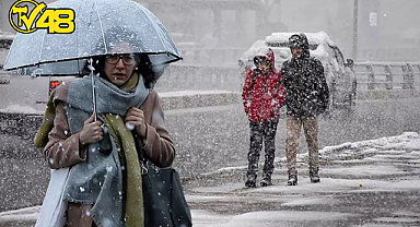METEOROLOJİ 26 İLİ SARI KODLA UYARDI! İSTANBUL'A KAR YAĞIŞI GÖRÜNDÜ