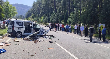 MARMARİS'TE FECİ KAZA: 2 ÖLÜ, 2 YARALI