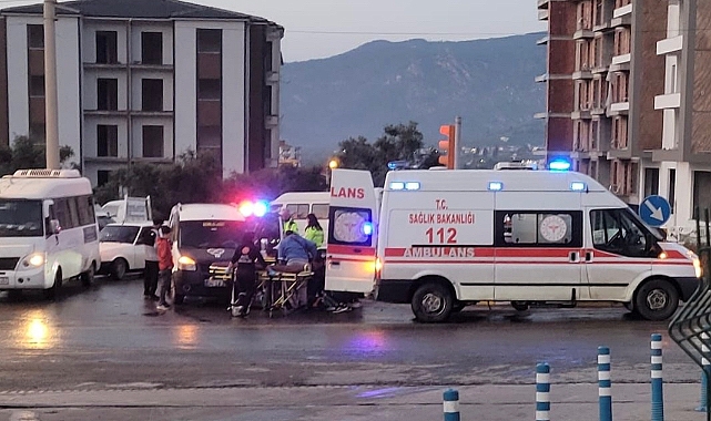 Milas’ta Otomobil ile Motosiklet Çarpıştı: 1 Kişi Yaralandı