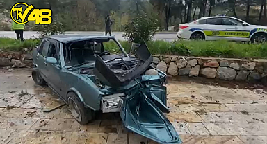 YATAĞAN-MİLAS KARAYOLUNDA KAZA ARAÇ RESTORAN BAHÇESİNE UÇTU, YARALANAN YOK