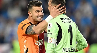 MUSLERA TARAFTARINA SESLENDİ: BUNUN İÇİN ÖZÜR DİLERİM