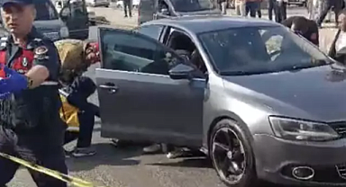 OĞULLARINI ZİYARETTEN DÖNEN AİLEYE KURŞUN YAĞDIRDILAR: 3 ÖLÜ, 2 YARALI