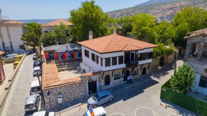 Hacı Ali Ağa Konağı Ve Milas Belediyesi Kültür Evi Ziyaretçilerini Bekliyor