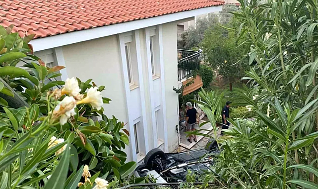 MARMARİS&#039;TE KAZA: 1 ÖLÜ, 4 YARALI