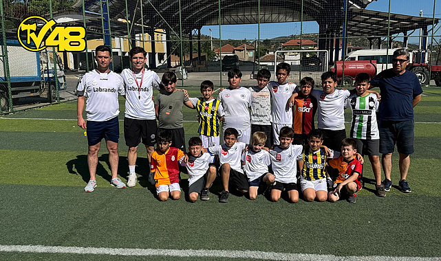 MİLAS BELEDİYESİ YAZ FUTBOL OKULU’NDA MİNİK SPORCULAR ANTRENMANLARA BAŞLADI