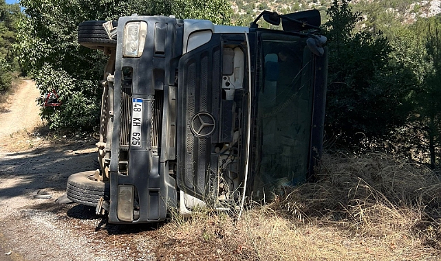 MİLAS&#039;TA FRENİ PATLAYAN BETON MİKSERİ ŞOFÖRÜ ÖLÜMDEN DÖNDÜ