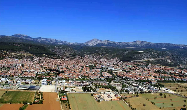 MUĞLA&#039;YA EN FAZLA GÖÇ İSTANBUL&#039;DAN