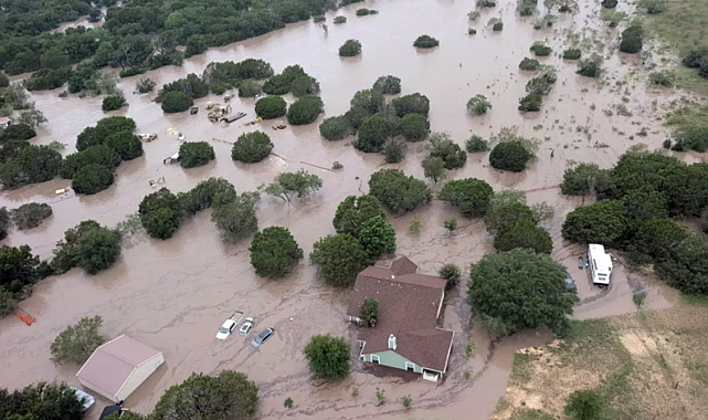 TEXAS&#039;TAKİ SEL FELAKETİ: 109 ÖLÜ, 160 KAYIP