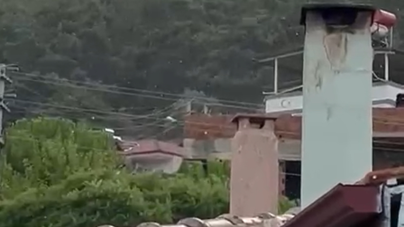 Muğla’da Beklenen Yağmur Geldi: Menteşe ve Yatağan Serinledi, Milas Sırasını Bekliyor