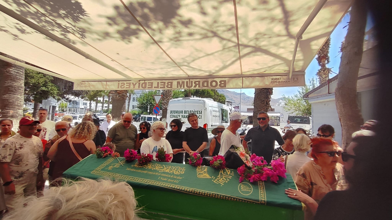 Zincirlikuyu&#039;da toprağa verilecek: Selçuk Alagöz Bodrum’dan uğurlandı