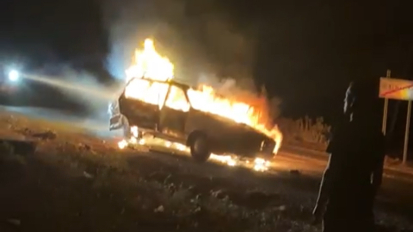 Yatağan’da Seyir Halindeki Araç Alev Alev Yandı