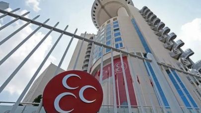 Bir İstifa Haberi De Mhp'den