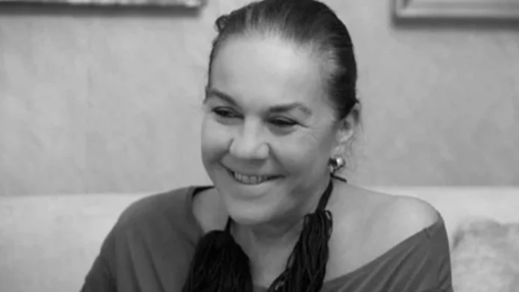 Yazar Figen Batur Yaşamını Yitirdi