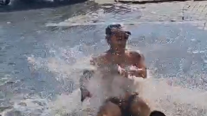 Bodrum’da Susuzluk Krizi: Patlayan Su Hattında Dans Eden Vatandaş