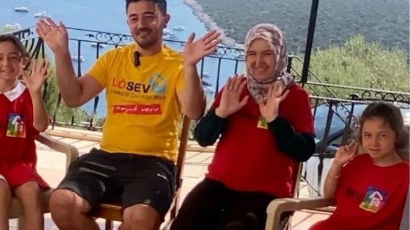 Bodrum&#039;daki lüks villasını, lösemi savaşçısı çocuklar için bağışladı