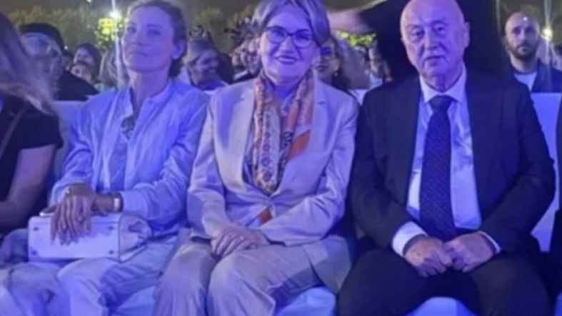 Meral Akşener Yenikapı&#039;da Ortaya Çıktı