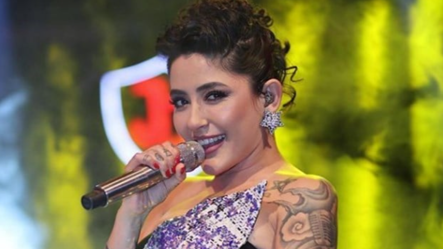 Taciz İfşaları Hız Kesmiyor... Melek Mosso Da Paylaştı