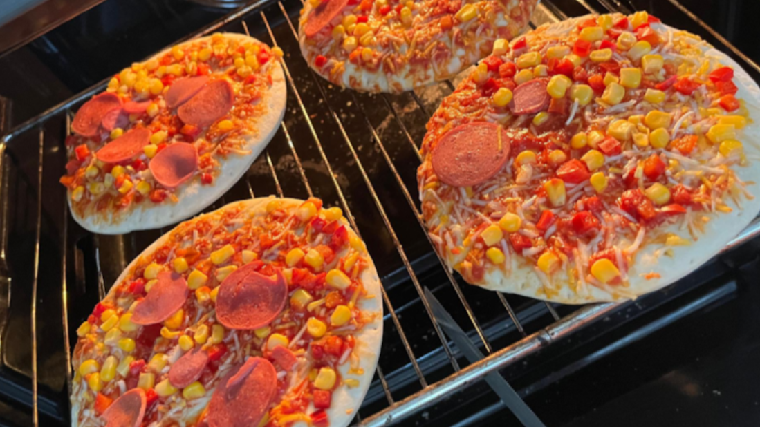 Marketlerde Satılan Pizza İfşa Oldu Et Diye Bakın Ne Yemişiz