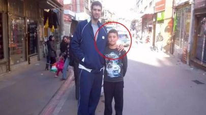 Ayakkabısı Yırtık Bu Çocuğu Şimdi Bütün Türkiye Tanıyor