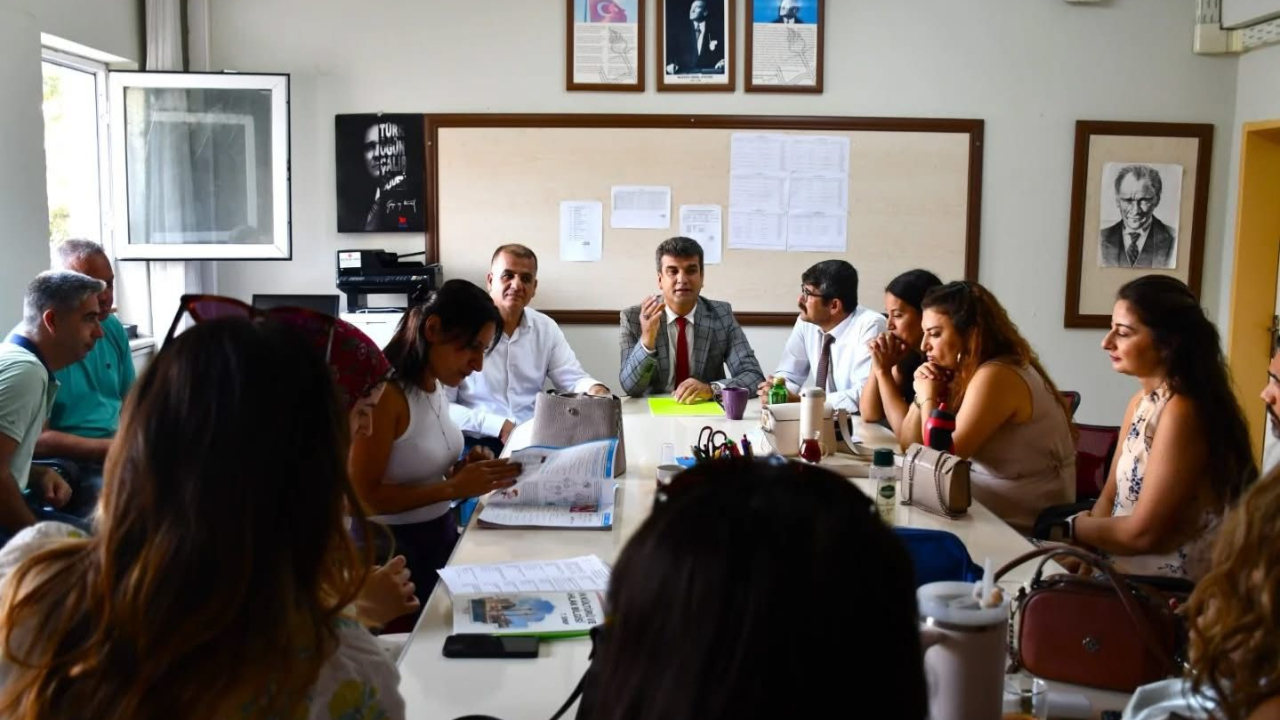 İlçe Milli Eğitim Müdürü Bal’dan Ortaokullara Ziyaret