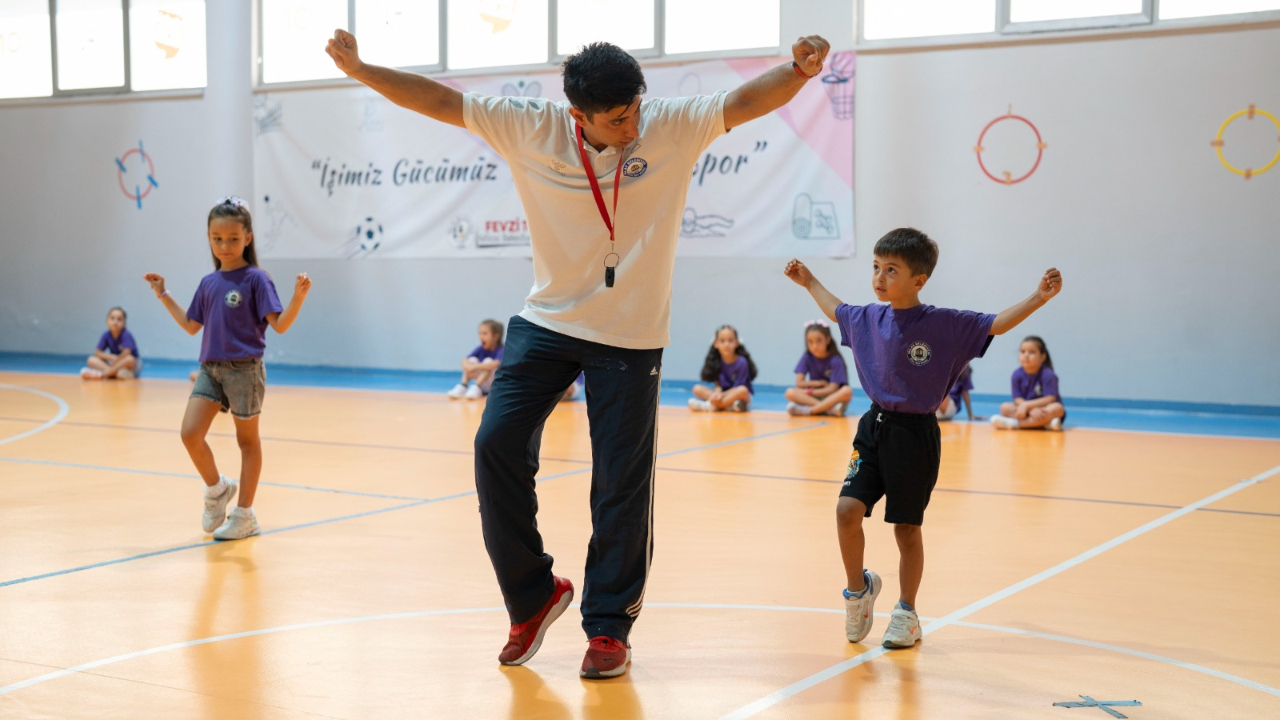 MİLAS BELEDİYESİ SPOR KULÜBÜ HALK OYUNLARI KURSLARINA KAYITLAR DEVAM EDİYOR