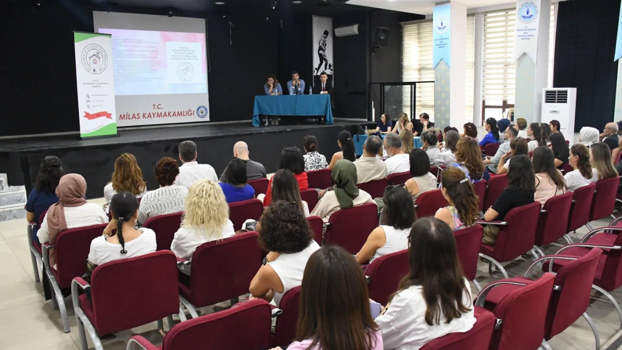 2025–2026 Eğitim Öğretim Yılı Sene Başı Rehber Öğretmenler ve Psikolojik Danışmanlar Toplantısı Düzenlendi.