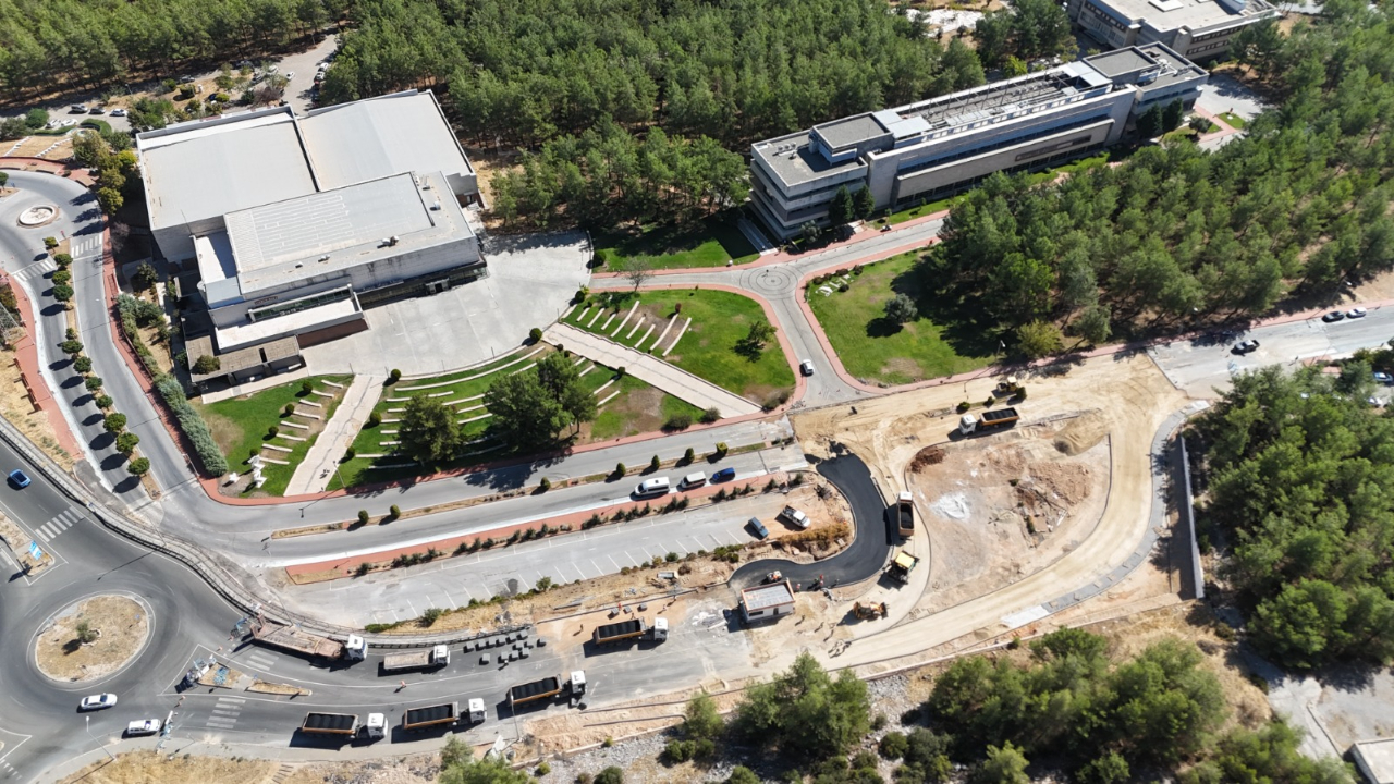 Büyükşehir, Kamu Kurumlarıyla İş Birliğiyle Ulaşımı Güçlendiriyor